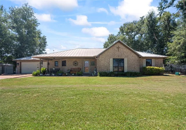 1st image of 38973 Addie Gee Rd, Hempstead, TX 77445 | MLS# 88496550