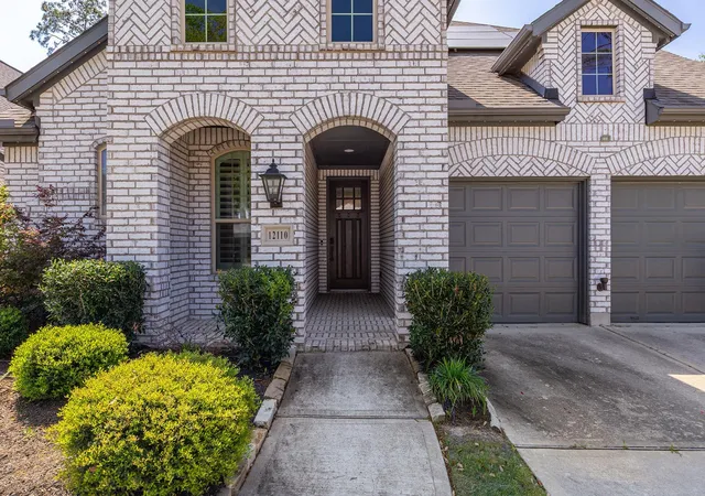 Photo 2 of Single family home for sale at 12110 Woodnote Ln, Humble, TX 77346 | MLS# 63639004 | Listing updated on 2026-09-12