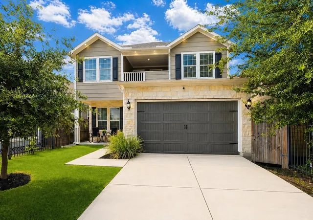 1st image of 1007 E 32nd St, Houston, TX 77022 | MLS# 51320032