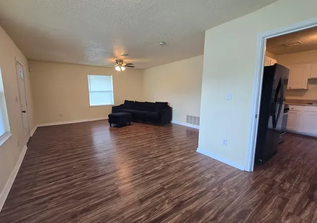 Photo 3 of Single family home for sale at 5218 Kelso St, Houston, TX 77021 | MLS# 55773138 | Listing updated on 2026-09-01