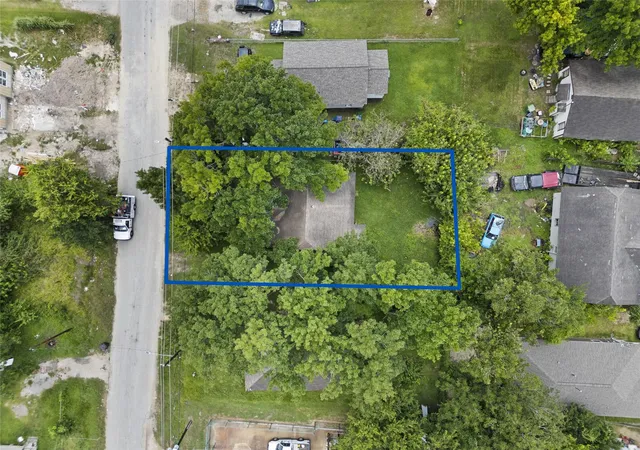 2nd image of 7335 Phillips St, Houston, TX 77088 | MLS# 60423355