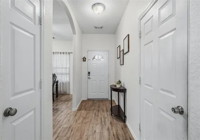 Photo 4 of Sale Pending at 11015 Overland Trl Dr, Richmond, TX 77406 | MLS# 54011602 | Listing updated on 2026-09-17