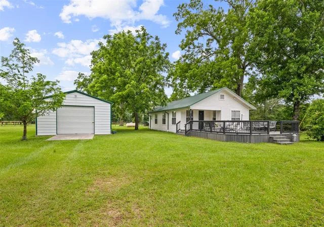 1st image of 60 Pumpkin Church Rd, New Waverly, TX 77358 | MLS# 70336702