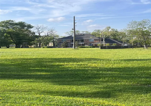 Photo 3 of Land for sale at 00 Pin Oak Cir, Missouri City, TX 77459 | MLS# 38337149 | Listing updated on 2026-08-21