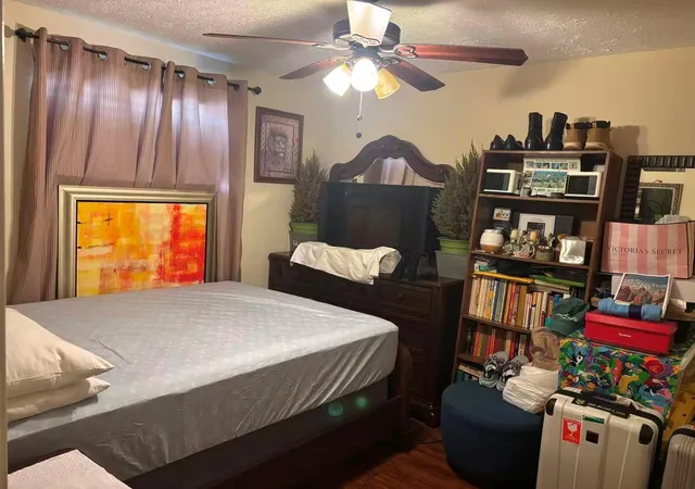 5th image of 7925 Rampart St #107, Houston, TX 77081 | MLS# 96962369