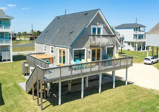 Photo 1 of Single family home for sale at 21321 Gulf Dr, Galveston, TX 77554 | MLS# 68413094 | Listing updated on 2026-09-09