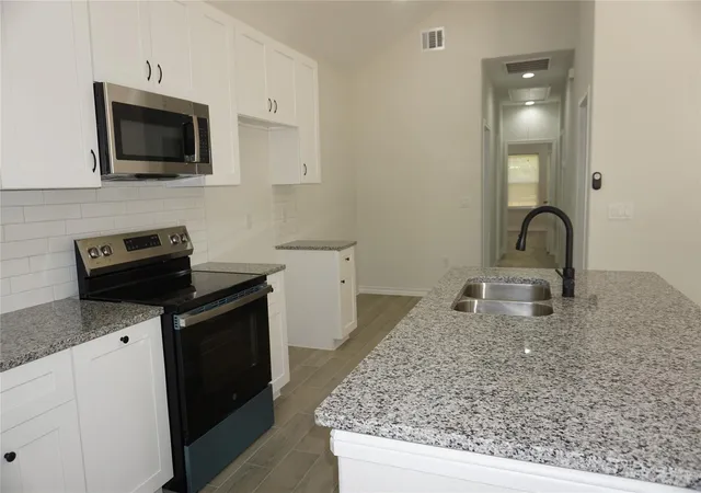 Photo 3 of Sale Pending at 11849 Nelwood St, Willis, TX 77318 | MLS# 95645022 | Listing updated on 2026-09-17