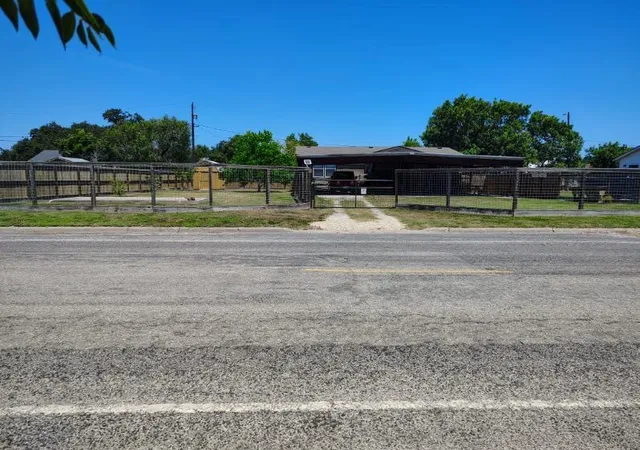 Photo 1 of Single family home for sale at 505 Locke St, Woodsboro, TX 78393 | MLS# 85018298 | Listing updated on 2026-09-03