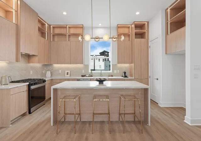 Photo 1 of Single family home for sale at 1115 Ennis St, Houston, TX 77003 | MLS# 70974309 | Listing updated on 2026-09-19