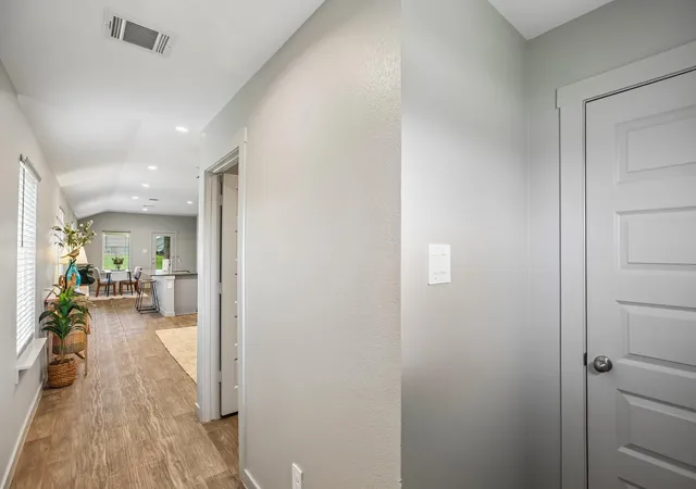 4th image of 1514 Truckee River Dr Dr, Rosharon, TX 77583 | MLS# 81645439