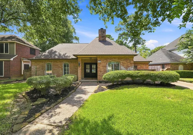 Photo 1 of Sale Pending at 14807 Carols Way Dr, Houston, TX 77070 | MLS# 35339272 | Listing updated on 2026-09-16