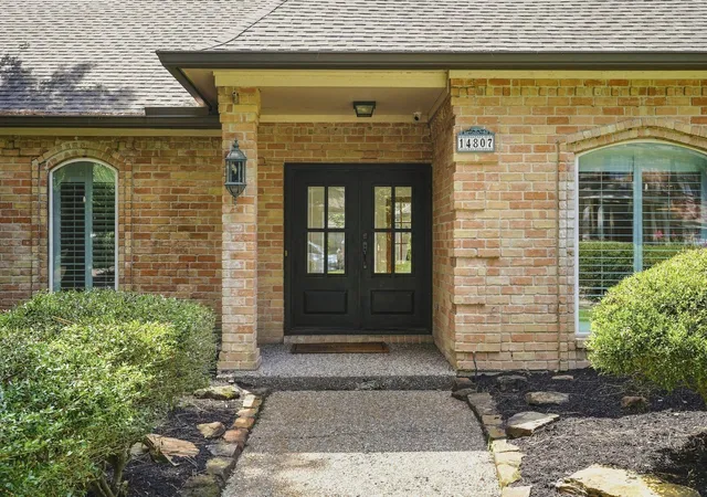 Photo 3 of Sale Pending at 14807 Carols Way Dr, Houston, TX 77070 | MLS# 35339272 | Listing updated on 2026-09-16