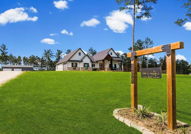 3rd image of 309 Rolling Pines Dr, Livingston, TX 77351 | MLS# 10631822