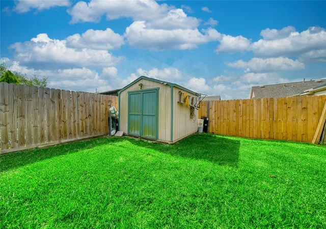 Homes for sale in Houston, TX | 2210 Mountain Ranch Dr, Houston, TX 77049 | MLS# 6154903