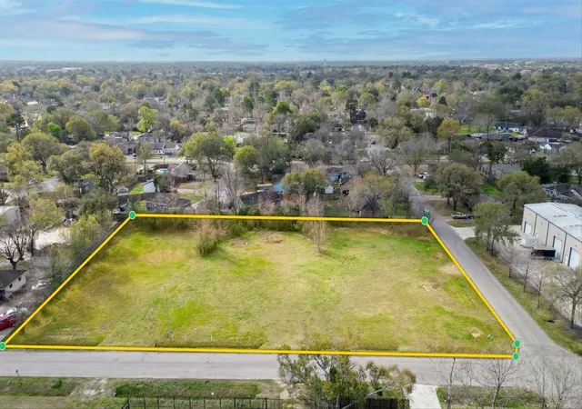 Homes for sale in Houston, TX | 5909 Cypress St, Houston, TX 77074 | MLS# 69032800