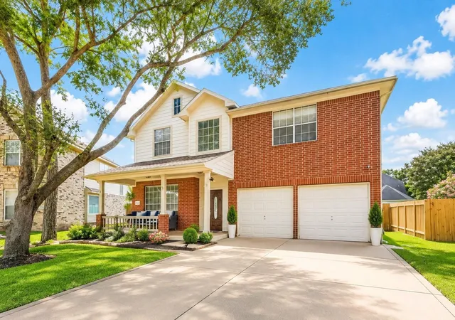 Photo 2 of Single family home for sale at 6211 Piedra Negras Ct, Katy, TX 77450 | MLS# 27839273 | Listing updated on 2026-09-05