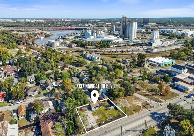 1st image of 7137 Navigation Blvd, Houston, TX 77011 | MLS# 45279212