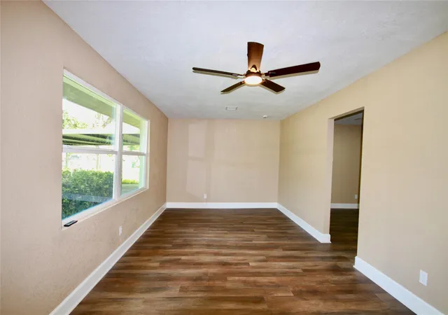 2nd image of 807 Finfrock St, Pasadena, TX 77506 | MLS# 56017983