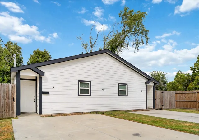 Photo 2 of Multi family home for sale at 8617 Clarington St, Houston, TX 77016 | MLS# 18414738 | Listing updated on 2026-07-13