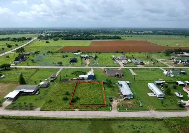 Homes for sale in Kendleton, TX | 1063 Fm 2919 Rd, Kendleton, TX 77417 | MLS# 53978517