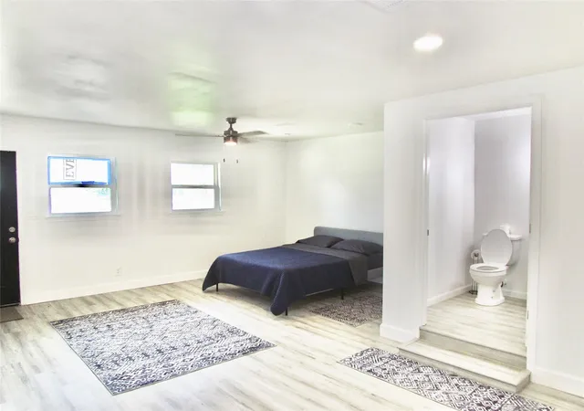 3rd image of 639 Feamster Dr, Houston, TX 77022 | MLS# 92635185