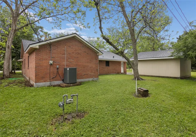 28th image of 1206 Fay Rd, Kemah, TX 77565 | MLS# 23333858