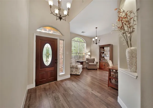 Photo 2 of Sale Pending at 159 S Queenscliff Cir, Spring, TX 77382 | MLS# 80687377 | Listing updated on 2026-08-24