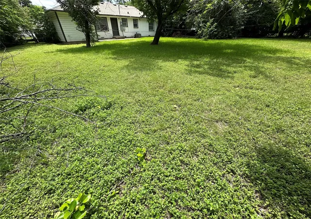 5th image of 3813 James Ave, Waco, TX 76711 | MLS# 66133420
