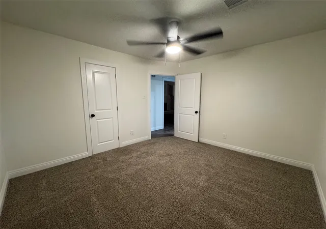 14th image of 6210 Autumn Arbor Dr, Houston, TX 77092 | MLS# 28937874
