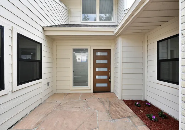Photo 3 of Single family home for sale at 14411 Briarhills Pkwy, Houston, TX 77077 | MLS# 27580509 | Listing updated on 2026-09-15