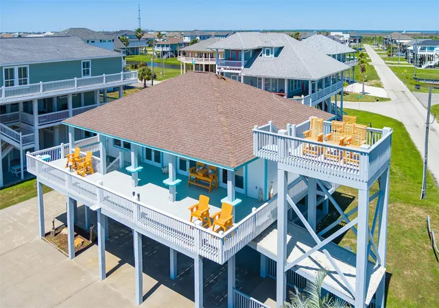 2nd image of 2639 Whitecap, Port Bolivar, TX 77650 | MLS# 45296942