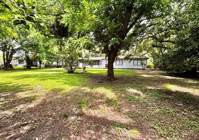 15th image of 2419 Meadow Ln, La Marque, TX 77568 | MLS# 14333458