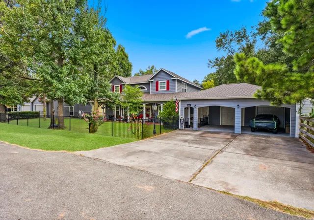 Photo 3 of Single family home for sale at 14228 Carpenter Rd, Conroe, TX 77302 | MLS# 47486893 | Listing updated on 2026-08-07