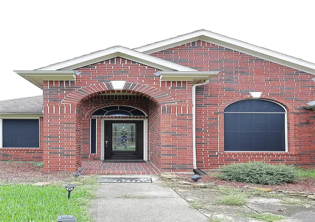 2nd image of 2142 Robinwood Dr, Deer Park, TX 77536 | MLS# 69846174