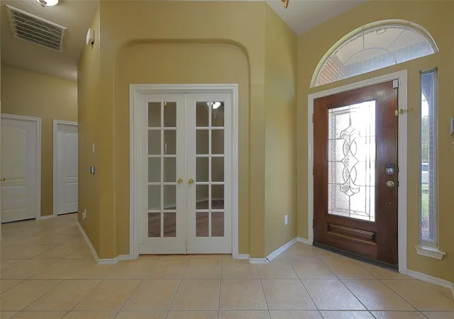 4th image of 2142 Robinwood Dr, Deer Park, TX 77536 | MLS# 69846174