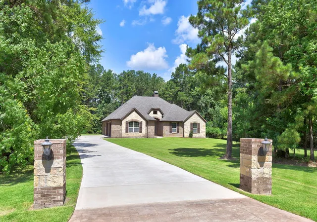 Homes for sale in Montgomery, TX | 11528 Kirstens Ct, Montgomery, TX 77316 | MLS# 57449813