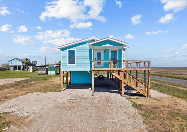 Homes for sale in Port Bolivar, TX | 4123 Conn St, Port Bolivar, TX 77650 | MLS# 13268321