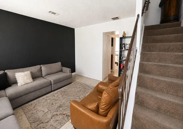 3rd image of 6971 Chasewood Dr, Missouri City, TX 77489 | MLS# 55573876