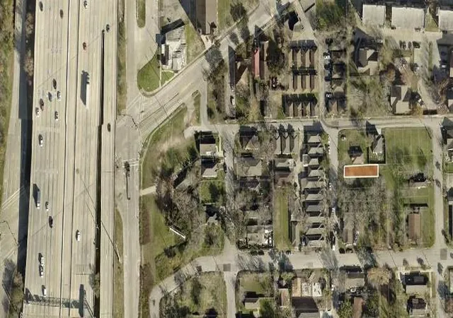 5th image of 1514 Bayou, Houston, TX 77020 | MLS# 42754831