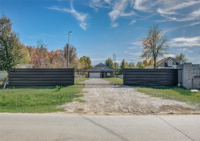 40th image of 898 Road 3556, Cleveland, TX 77327 | MLS# 60313533