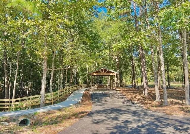 5th image of 4221 Road 66126, Dayton, TX 77535 | MLS# 91105030