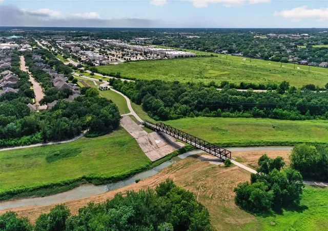 47th image of 2702 Summer Indigo Trl, Houston, TX 77089 | MLS# 72620308