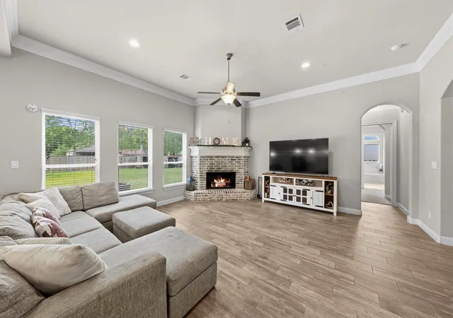 Photo 3 of Single family home for sale at 24954 Shady Oak Dr, Hockley, TX 77447 | MLS# 81439185 | Listing updated on 2026-08-29