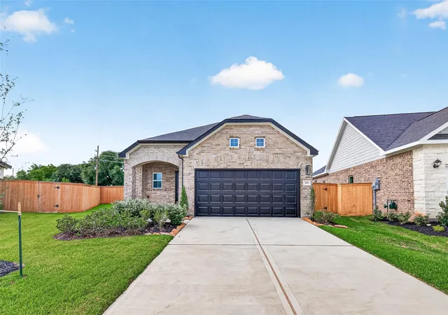 1st image of 533 Stone Placa Trl, Brookshire, TX 77423 | MLS# 66549133