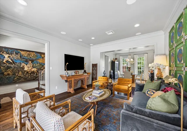 4th image of 7714 N Hunters Court Dr, Houston, TX 77055 | MLS# 67787983