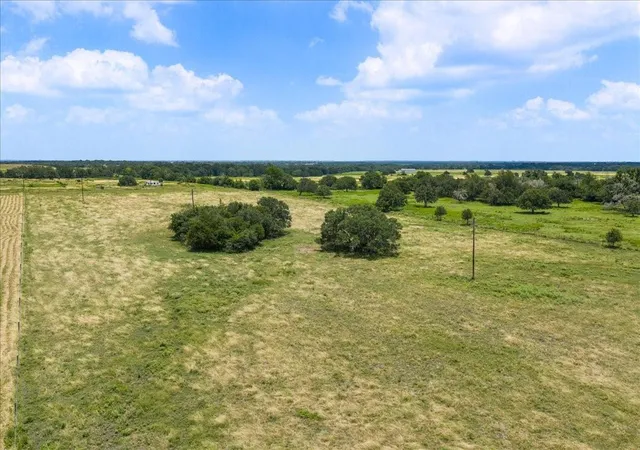 Homes for sale in Ledbetter, TX | 7260 Goehring Rd, Ledbetter, TX 78946 | MLS# 31878492