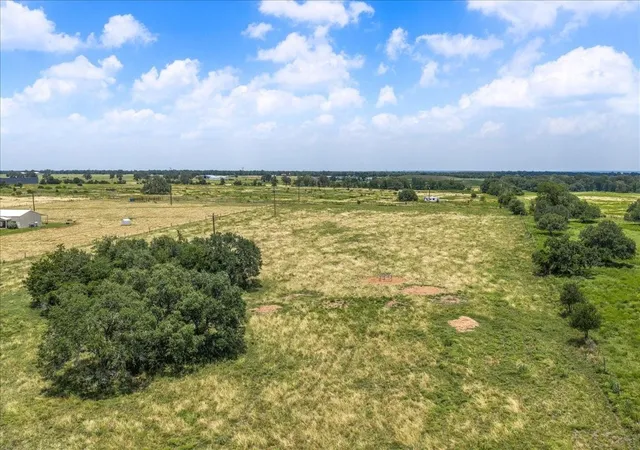 Homes for sale in Ledbetter, TX | 7260 Goehring Rd, Ledbetter, TX 78946 | MLS# 31878492