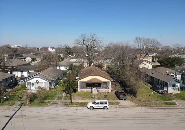 Single family home for sale at 3419 Dennis St, Houston, TX 77004 | MLS# 40398926