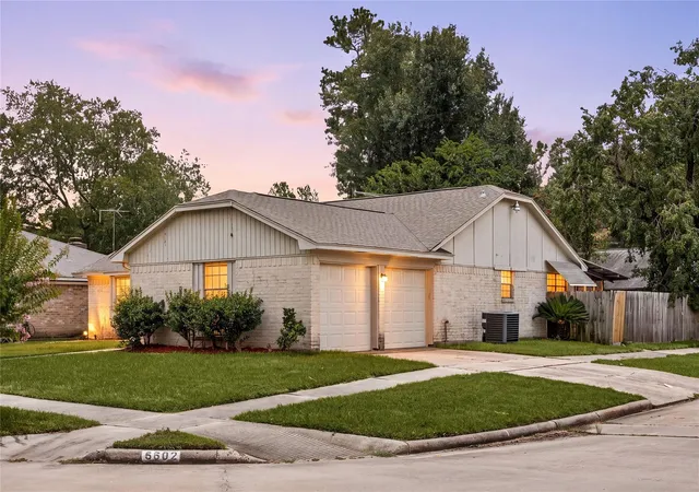 2nd image of 6602 Fallengate Dr, Spring, TX 77373 | MLS# 67824010