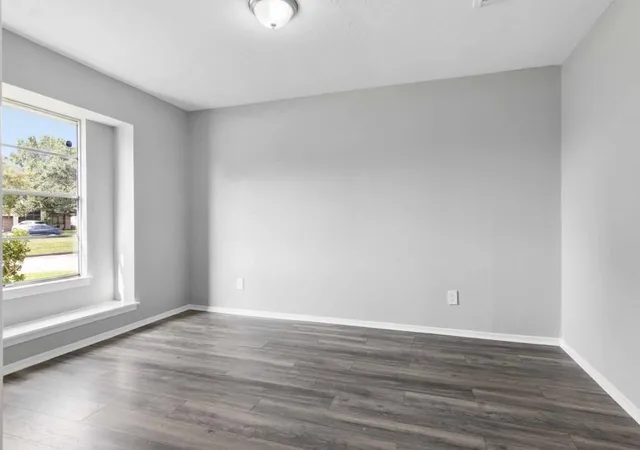 Photo 4 of Single family home for sale at 1853 El Mar Ln, Seabrook, TX 77586 | MLS# 48746968 | Listing updated on 2026-08-20